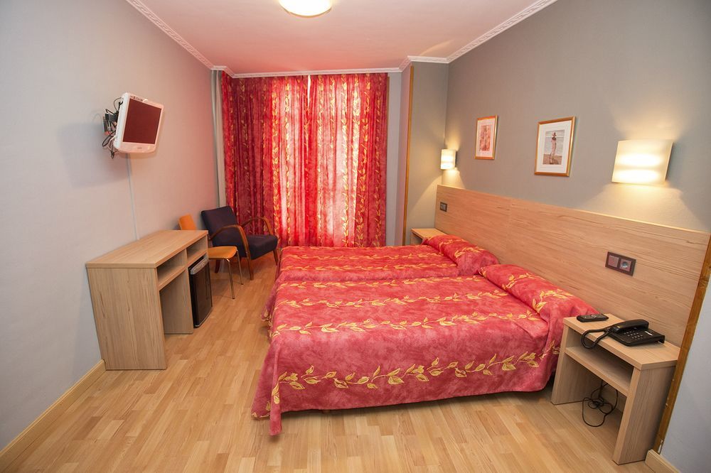 Hotel Don Manuel Хихон Экстерьер фото